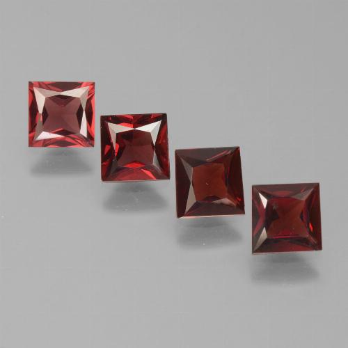 2.67 ct natürliche Sangria Rot Pyrop-Granat-Edelsteine, Quadrat, VS