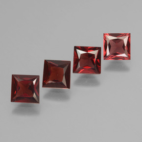 2.67 ct natürliche Sangria Rot Pyrop-Granat-Edelsteine, Quadrat, VS