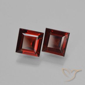 1.33 ct natürliche tiefrot Pyrop-Granat-Edelsteine, Quadrat, VVS-VS