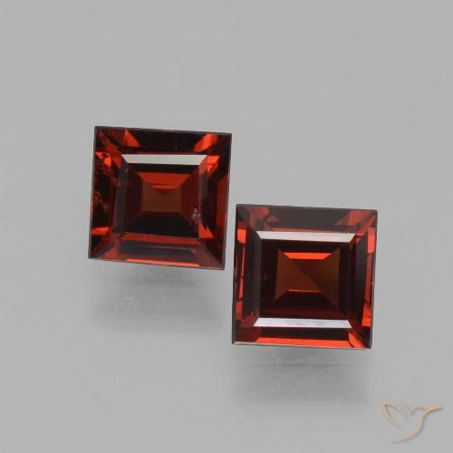 1.46ctw Natürlicher tiefrot Pyrop-Granat, Quadrat, VVS-VS