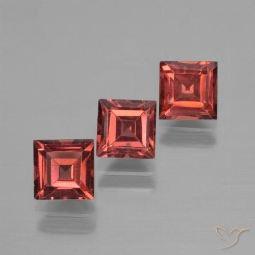 2.80ctw Natürlicher Mittelrot Pyrop-Granat, Quadrat, VS