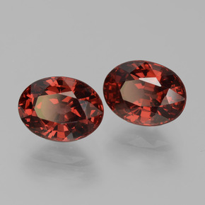 3,88 ct natürliche roter Pyrop-Edelsteine, Oval Schliff, VVS-VS