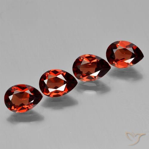 3.43 ct natürliche Mittelrot Pyrop-Granat-Edelsteine, Birnenform, VVS-VS