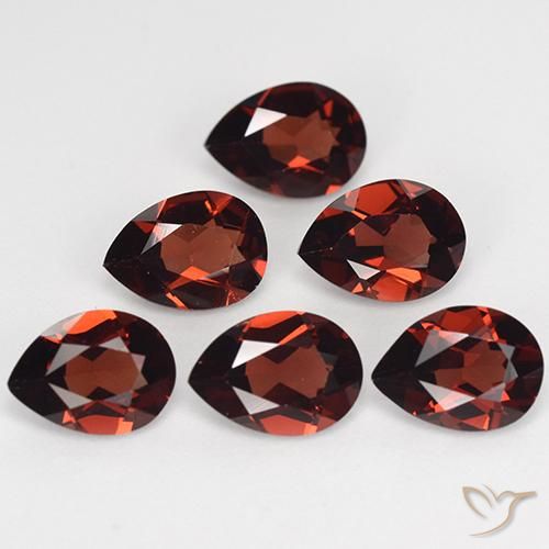 4.77ctw Natürlicher tiefrot Pyrop-Granat, Birnenform, VVS-VS