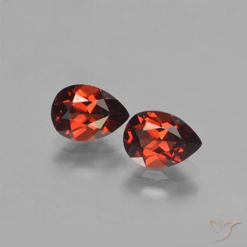 1.78ctw Natürlicher dunkelrot Pyrop-Granat, Birnenform, VVS-VS