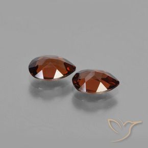 1.62 ct natürliche dunkelrot Pyrop-Granat-Edelsteine, Birnenform, VVS-VS