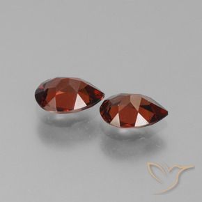 1.64 ct natürliche dunkelrot Pyrop-Granat-Edelsteine, Birnenform, VVS-VS