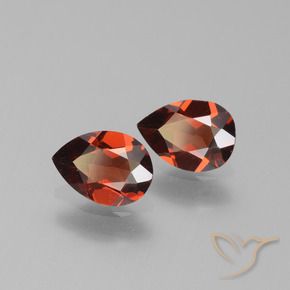 1.60 ct natürliche dunkelrot Pyrop-Granat-Edelsteine, Birnenform, VVS-VS