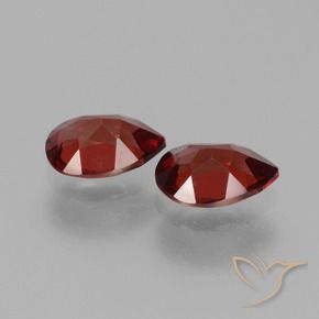 1.68 ct natürliche dunkelrot Pyrop-Granat-Edelsteine, Birnenform, VVS-VS