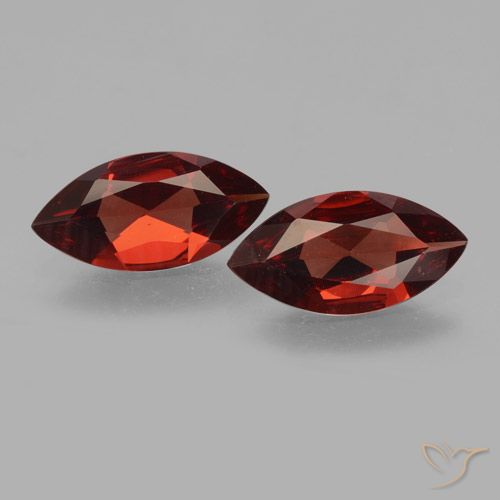 3.01ctw Natürlicher dunkelrot Pyrop-Granat, Marquise, VVS-VS