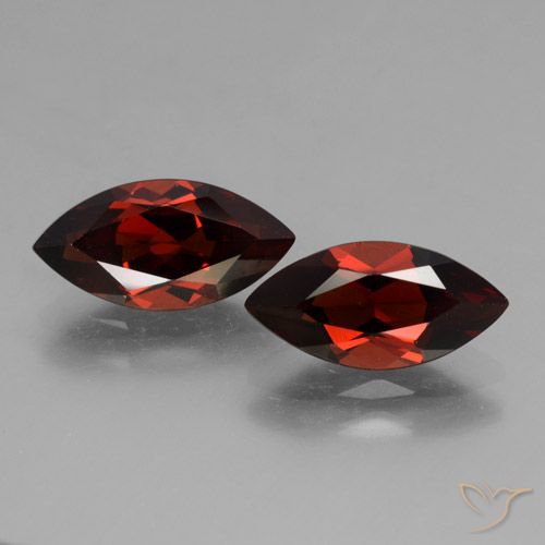 4.09ctw Natürlicher Sangria Rot Pyrop-Granat, Marquise, VVS-VS