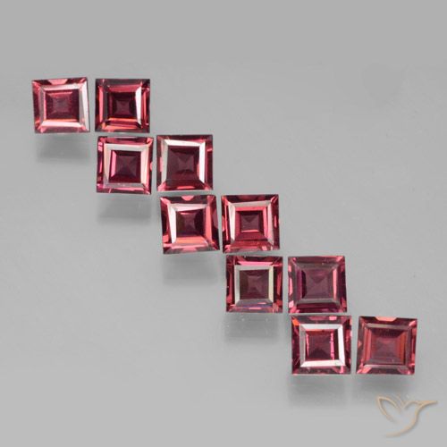 3.83ctw Natürlicher tiefrot Pyrop-Granat, Quadrat, VVS-VS