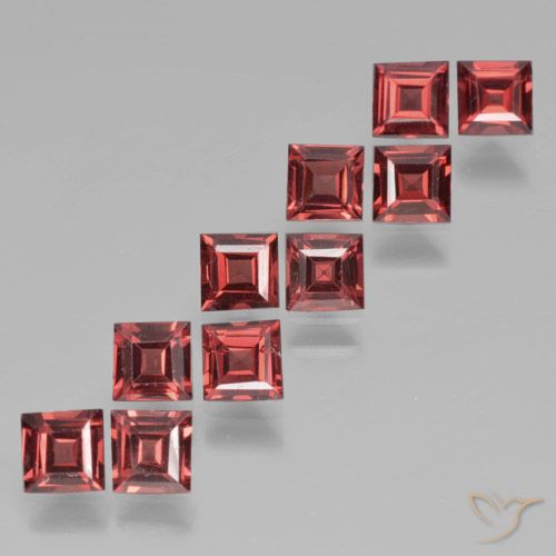 3.64ctw Natürlicher Tiefes Scharlachrot Pyrop-Granat, Quadrat, VS