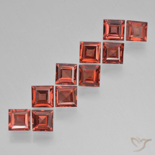 3.92ctw Natürlicher Hellrot Pyrop-Granat, Quadrat, VS