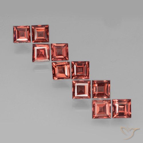 3.85ctw Natürlicher Mittelrot Pyrop-Granat, Quadrat, VS