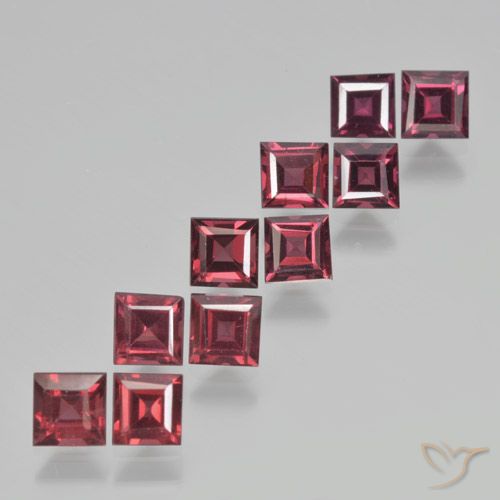 4.49ctw Natürlicher Scharlachrot Pyrop-Granat, Quadrat, VS