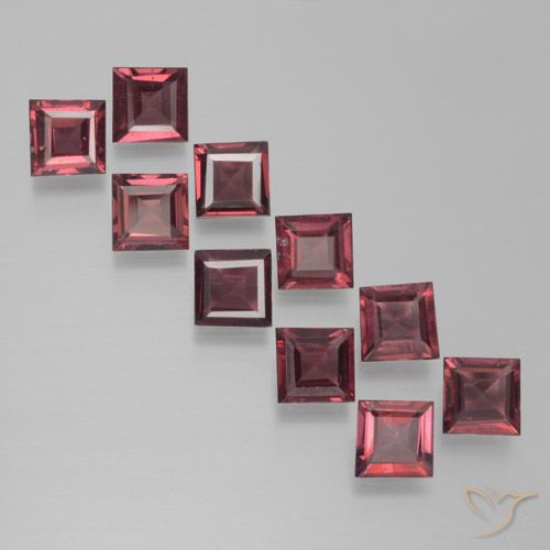 3.51ctw Natürlicher dunkelrot Pyrop-Granat, Quadrat, VS