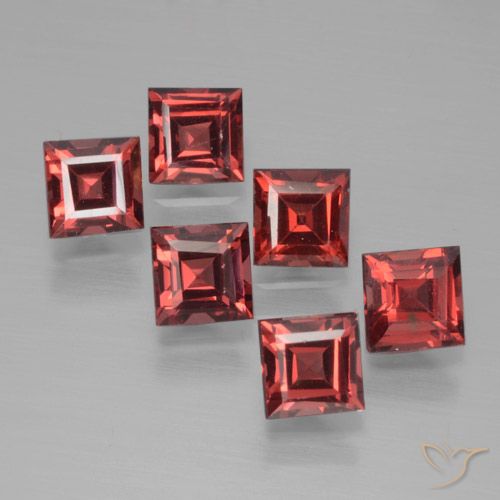 2.87ctw Natürlicher Tiefes Scharlachrot Pyrop-Granat, Quadrat, VS