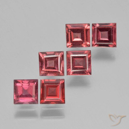 2.41ctw Natürlicher Mittelrot Pyrop-Granat, Quadrat, VS