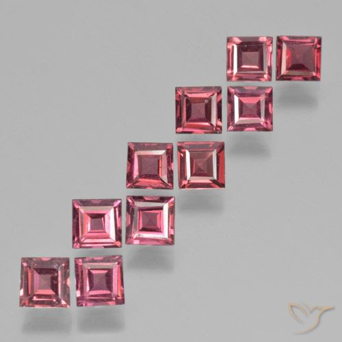 3.71ctw Natürlicher tiefrot Pyrop-Granat, Quadrat, VS