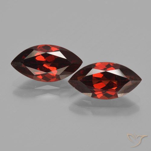 4.40ctw Natürlicher dunkelrot Pyrop-Granat, Marquise, VVS-VS