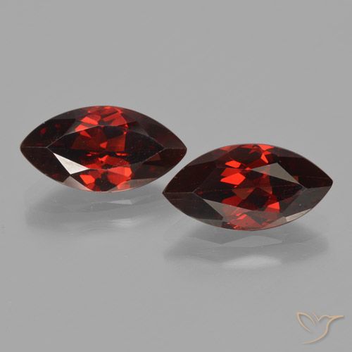 4.36ctw Natürlicher tiefrot Pyrop-Granat, Marquise, VVS-VS