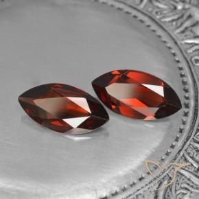 3.56 ct natürliche Tiefes Blutrot Pyrop-Granat-Edelsteine, Marquise, VVS-VS