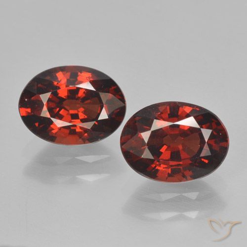 3,09 ct natürliche roter Pyrop-Edelsteine, Oval Schliff, VVS-VS