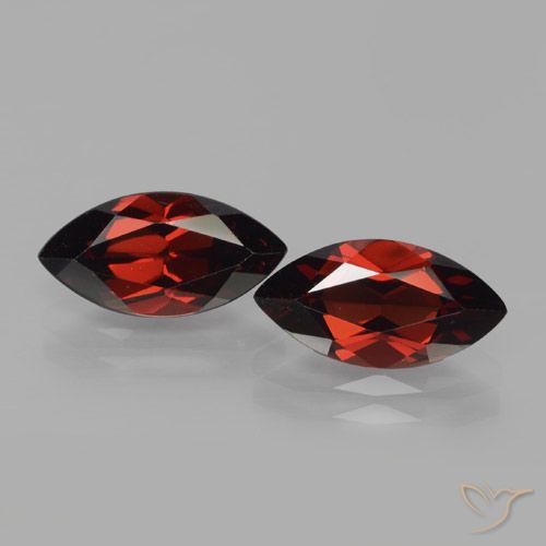 4.61ctw Natürlicher dunkelrot Pyrop-Granat, Marquise, VVS-VS