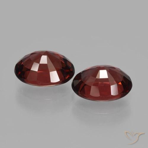 3.35 ct natürliche Tiefes Blutrot Pyrop-Granat-Edelsteine, Oval, VVS-VS