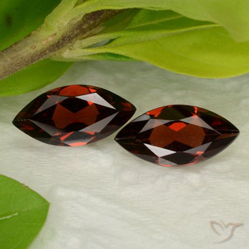 3.49ctw Natürlicher Tiefes Blutrot Pyrop-Granat, Marquise, VVS-VS