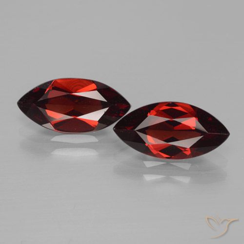 3.82ctw Natürlicher Tiefes Blutrot Pyrop-Granat, Marquise, VVS-VS