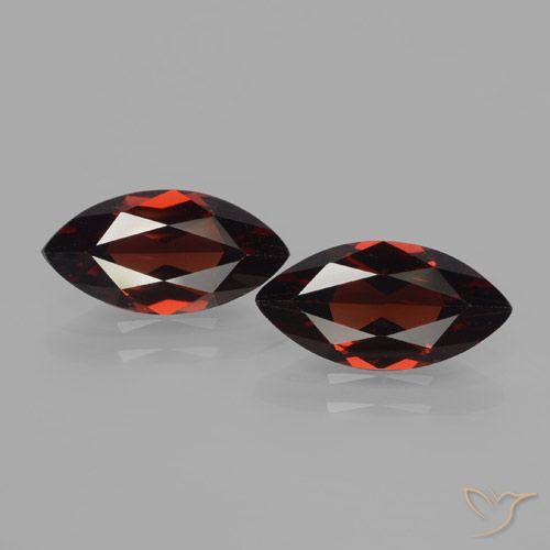 3.74ctw Natürlicher dunkelrot Pyrop-Granat, Marquise, VVS-VS