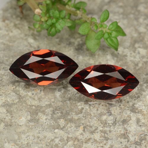 2.25ctw Natürlicher tiefrot Pyrop-Granat, Marquise, VVS-VS