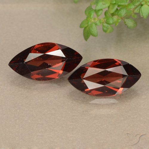 2.48ctw Natürlicher Merlot Rot Pyrop-Granat, Marquise, VVS-VS