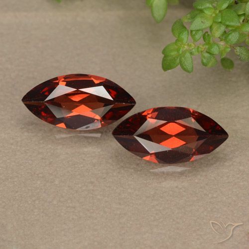 2.14ctw Natürlicher tiefrot Pyrop-Granat, Marquise, VVS-VS