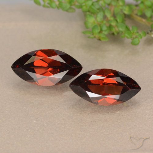 2.71ctw Natürlicher Merlot Rot Pyrop-Granat, Marquise, VVS-VS