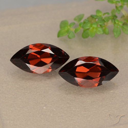 2.70ctw Natürlicher tiefrot Pyrop-Granat, Marquise, VVS-VS
