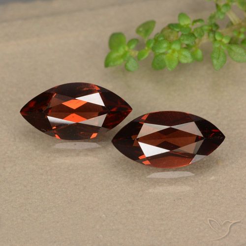 2.35ctw Natürlicher Merlot Rot Pyrop-Granat, Marquise, VVS-VS