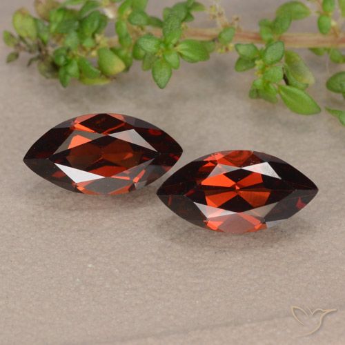 2.57ctw Natürlicher Johannisbeere Rot Pyrop-Granat, Marquise, VVS-VS