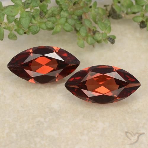 2.21ctw Natürlicher Intensives Rot Pyrop-Granat, Marquise, VVS-VS