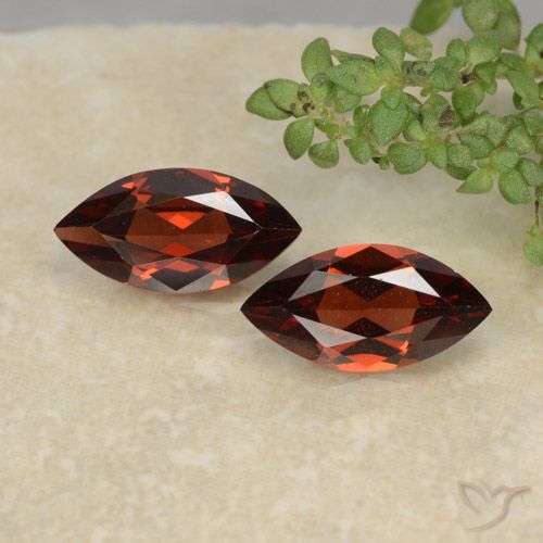 2.22ctw Natürlicher tiefrot Pyrop-Granat, Marquise, VVS-VS