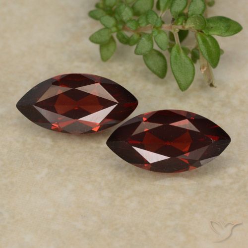 2.76ctw Natürlicher Sangria Rot Pyrop-Granat, Marquise, VVS-VS