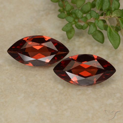 2.18ctw Natürlicher tiefrot Pyrop-Granat, Marquise, VVS-VS