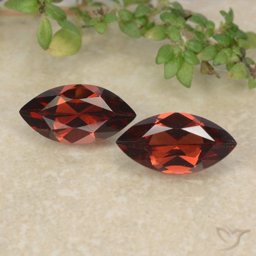 2.47ctw Natürlicher Scharlachrot Pyrop-Granat, Marquise, VVS-VS