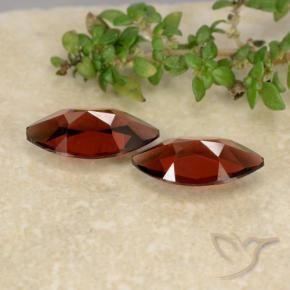 2.43 ct natürliche dunkelrot Pyrop-Granat-Edelsteine, Marquise, VVS-VS