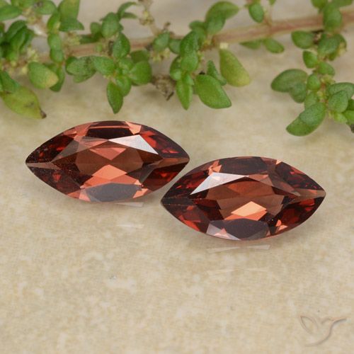 1.97ctw Natürlicher tiefrot Pyrop-Granat, Marquise, VVS-VS