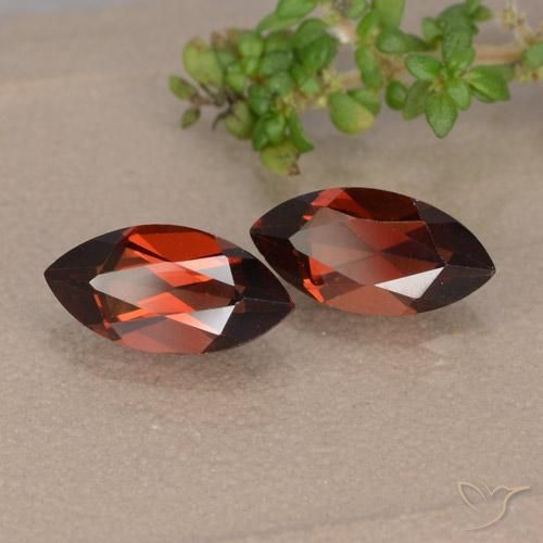 2.80 ct natürliche dunkelrot Pyrop-Granat-Edelsteine, Marquise, VVS-VS