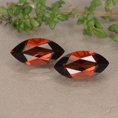 2.94ctw Natürlicher tiefrot Pyrop-Granat, Marquise, VVS-VS