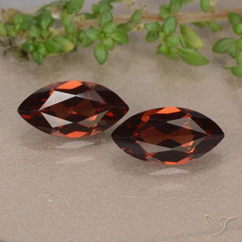 2.46ctw Natürlicher Tiefes Scharlachrot Pyrop-Granat, Marquise, VVS-VS